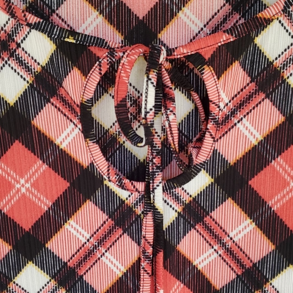 Top - Picture 5 of 5